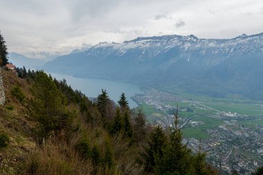 Bernese Alpleri 'nin inanılmaz manzarası. Arka plan doğa, özgürlük