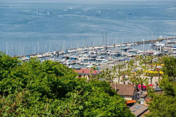 Bela Cidade Francesa Thonon Nas Margens Lago Genebra — Fotografia de Stock