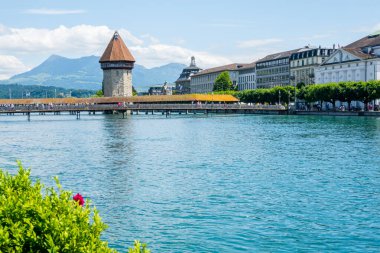 İsviçre 'nin güzel şehri Lucerne. Şehir manzaraları ve mimari