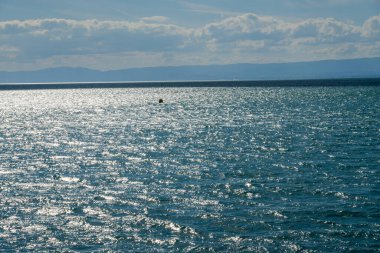 Montreux yakınlarındaki Geneva Gölü. nefes kesici manzara