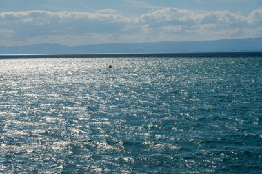 Montreux yakınlarındaki Geneva Gölü. nefes kesici manzara