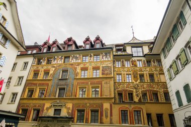 İsviçre 'nin muhteşem şehri Lucerne. Mimari ve şehir