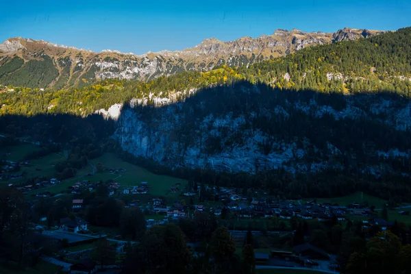 Magníficos Alpes Lauterbrunnen Montañas Cascada Naturaleza Increíble —  Fotos de Stock