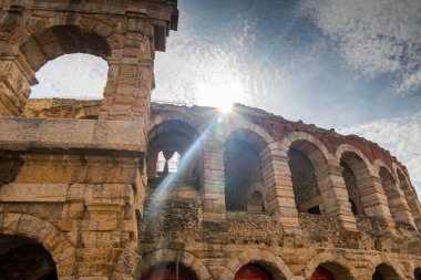 Muhteşem Verona, İtalya 'da bir şehir. Mimarlık ve ortaçağ harika şehri
