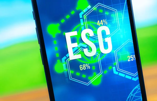 ESG konsepti. Sürdürülebilir ve etik sektörde çevre, sosyal ve yönetim. Ekoloji fotoğrafı.