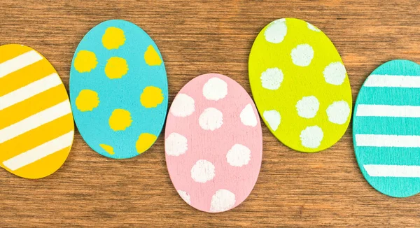 Happy Easter Eggs Row Old Rustic Wood Background Flat Lay — Stock Photo, Image