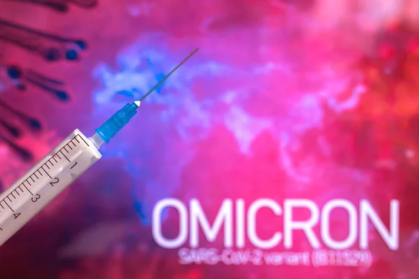 Coronavirus Omicron Variant Baggrund Sprøjte Nål Closeup Verdens Epidemi Vaccination - Stock-foto