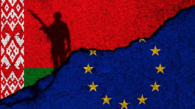 Belarus ve Avrupa Birliği, yaptırımlar ve savaş konsepti geçmişi. Çatlak beton duvarda bayraklar 