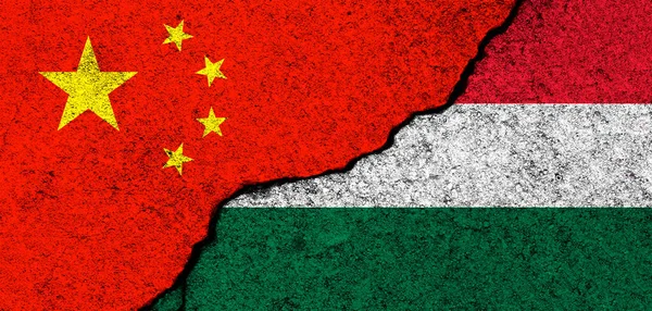Κίνα Και Ουγγαρία Σημαίες Φόντο Έννοια Της Πολιτικής Της Οικονομίας — Φωτογραφία Αρχείου