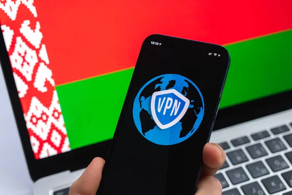 Vpn Weißrussland Sicheres Und Sicheres Internetkonzept Datenschutz Hand Mit Handy — Stockfoto