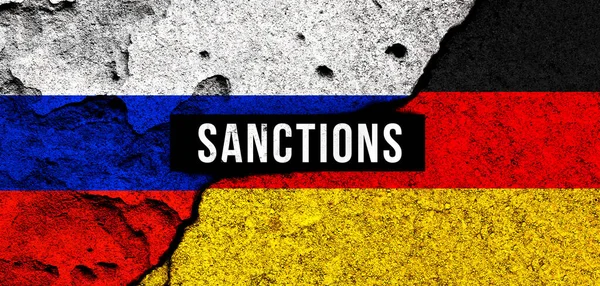 Rússia Alemanha Sanções Bandeiras Nacionais Fundo Com Texto Embargo Conceito — Fotografia de Stock