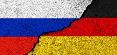 Rusya ve Almanya arka planda. Diplomasi ve siyaset, çatışma ve rekabet, ortaklık ve işbirliği kavramı