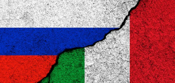 Росія Італія Мають Свої Прапори Дипломатія Політична Конфлікт Конкуренція Співпраця — стокове фото