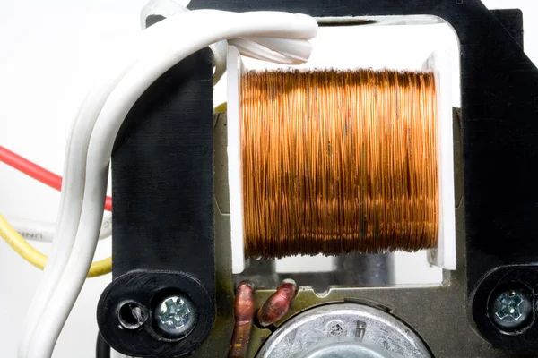 Bobinas de cobre encontradas en el motor eléctrico —  Fotos de Stock