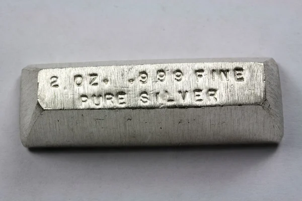 Två troy ounce silver tackor bar — Stockfoto