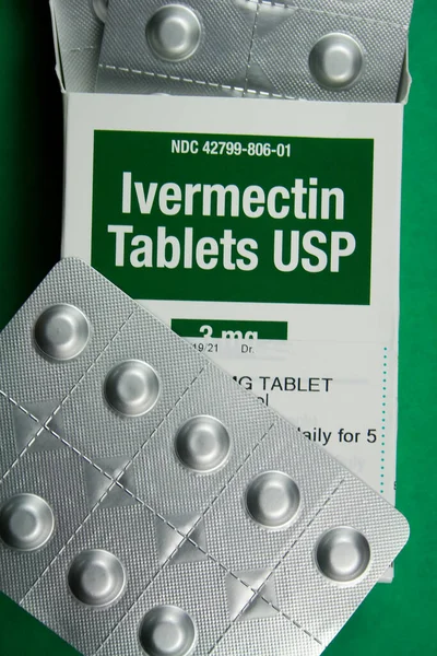 Ivermectin Tablets Antiviral Drug — Stock Photo, Image