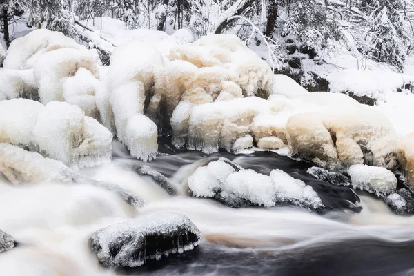 Winterlandschaft Mit Waldfluss Eis Und Schnee Fluss Des Waldflusses Khikhniyoki — Stockfoto