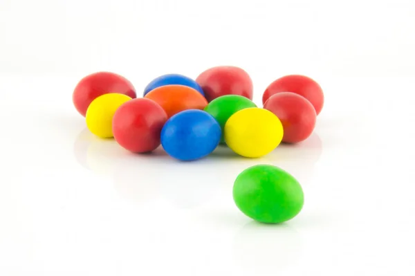 Bekende kleurrijke snoepjes — Stockfoto