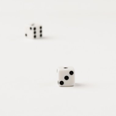 iki dices