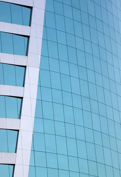 Vue en angle bas d'un immeuble de bureaux, Gurgaon — Photo