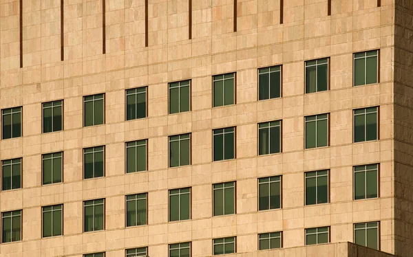 Windows of an office building, Gurgaon — Stock Photo, Image
