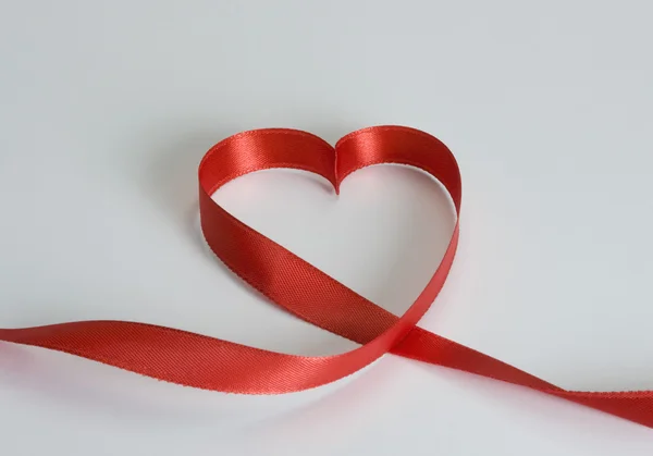 Close-up of a heart shaped ribbon — Stock Photo, Image