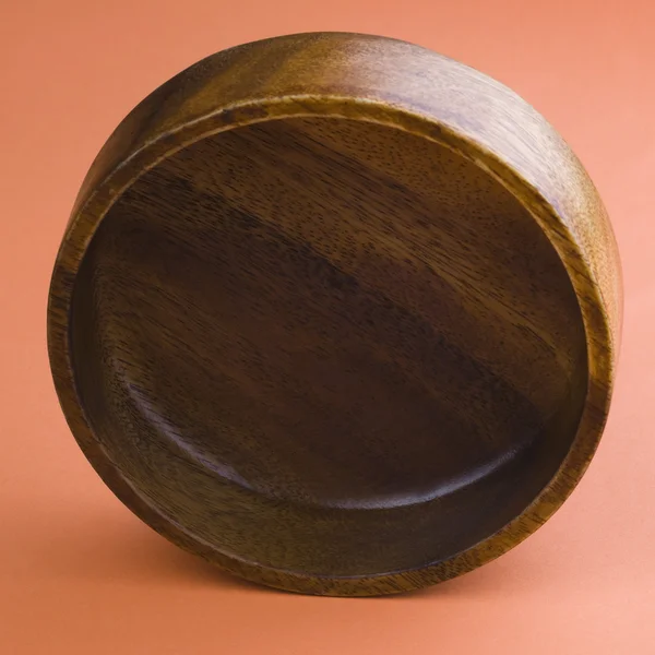 Деревянная чаша — стоковое фото