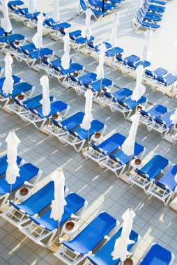 şezlong bir tatil