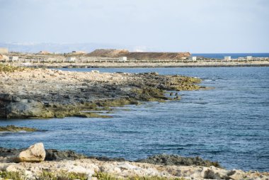 panoramik manzaralı bir sahil şeridi