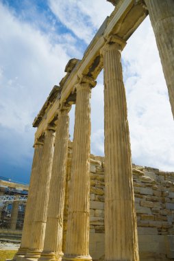 Colonnade, Akropolis