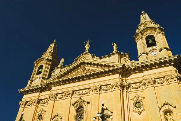 Vår dam i segerkyrkan — Stockfoto