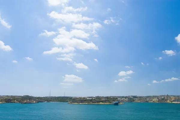 Island in the sea — Stock Photo, Image