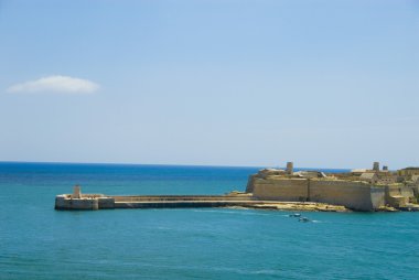 Deniz feneri ile kale