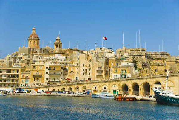 Buildings at the waterfront — Stock Photo, Image