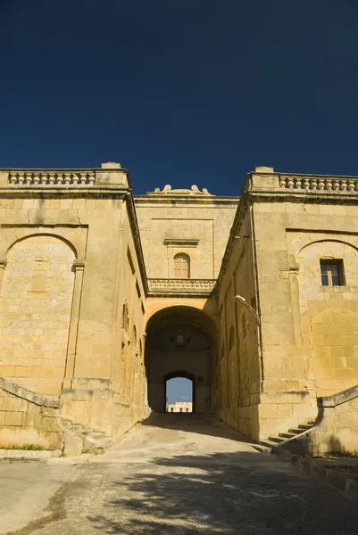 Eingang einer Festung, Malta — Stockfoto