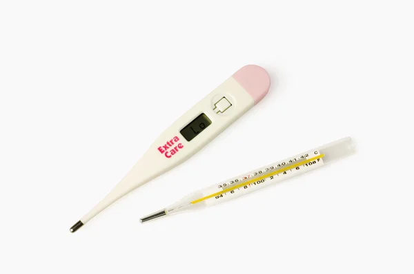 Digitalthermometer und ein Thermometer — Stockfoto