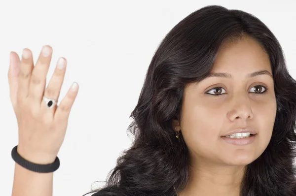 Woman gesturing — Stock Photo, Image