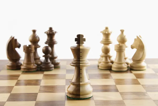 Chess pieces on a chessboard — Stock Photo, Image