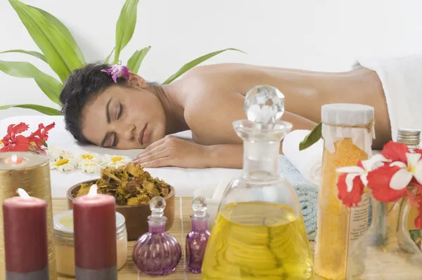 Vrouw krijgen spa-behandeling — Stockfoto