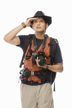 dijital kamera tutarak fotoğrafçı