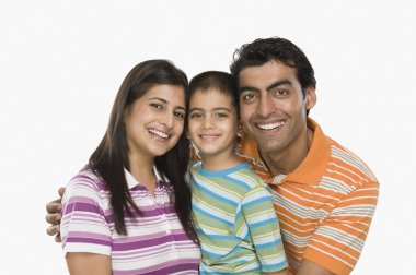 Aile Gülümsüyor