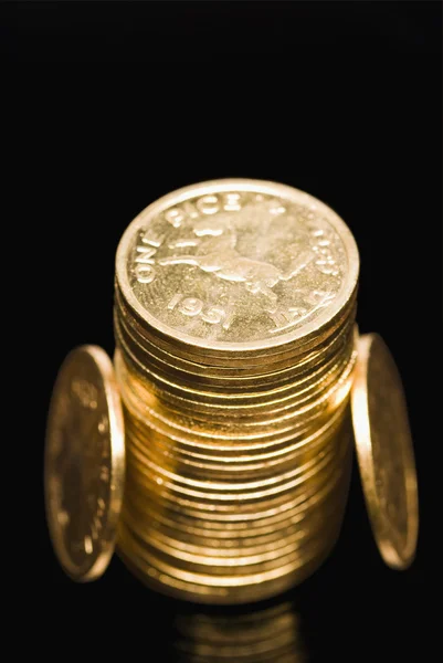 Stack av guldmynt — Stockfoto