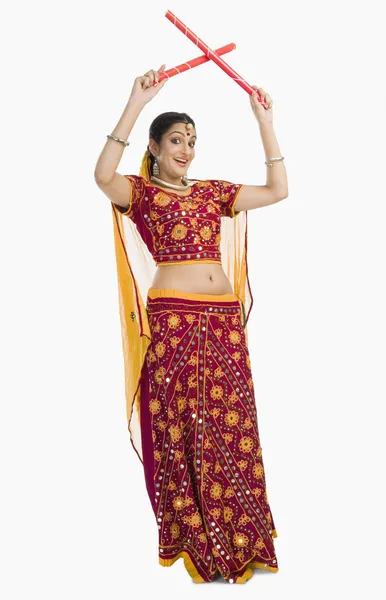 Vrouw in lehenga choli — Stockfoto