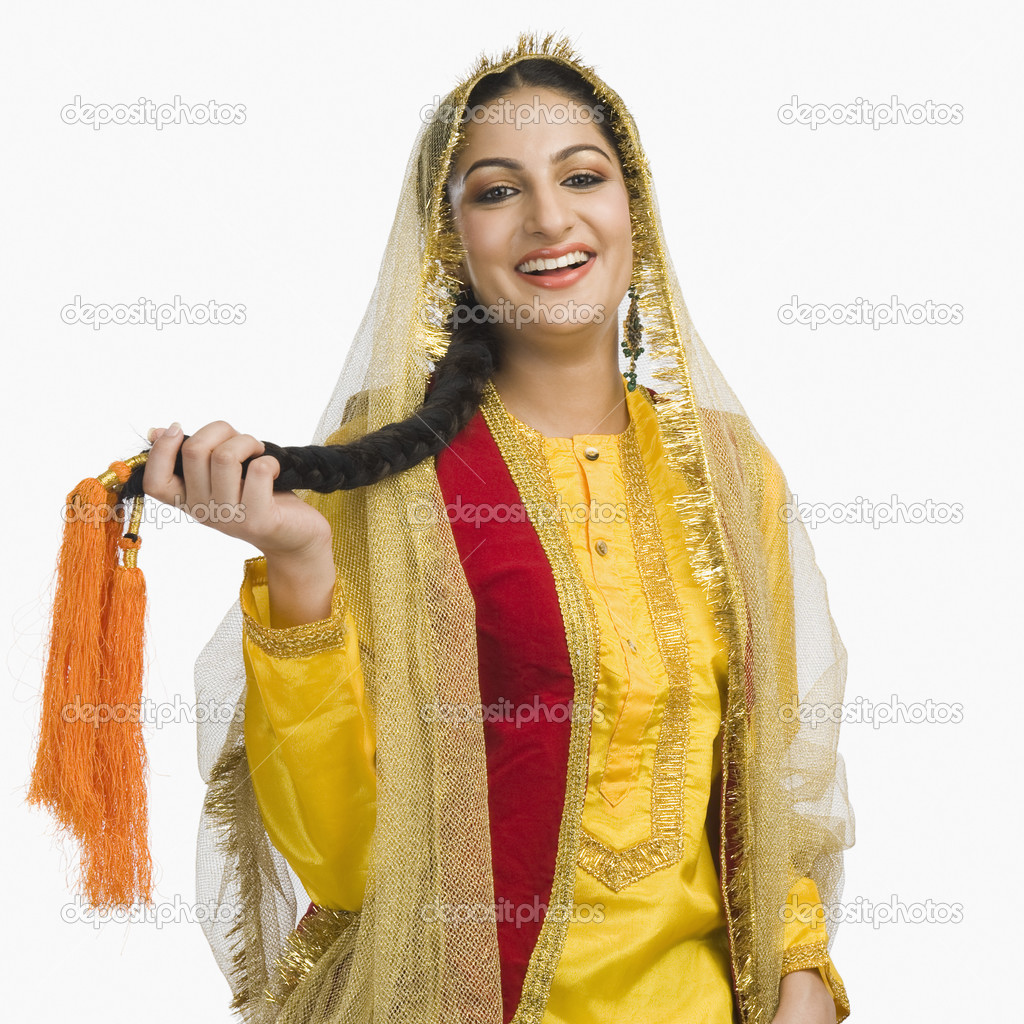 Punjabi traditional dress for women hot sale