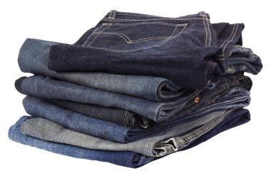 yığın katlanmış kot pantolon