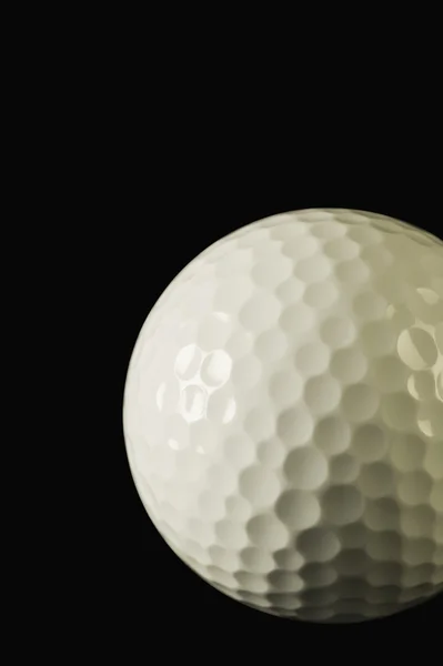 Close-up de uma bola de golfe — Fotografia de Stock