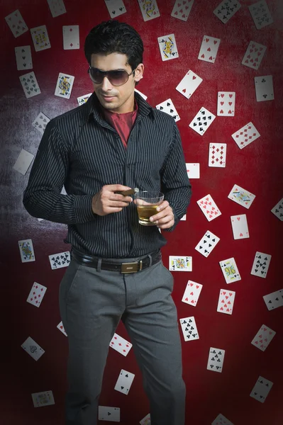 Man i ett kasino — Stockfoto