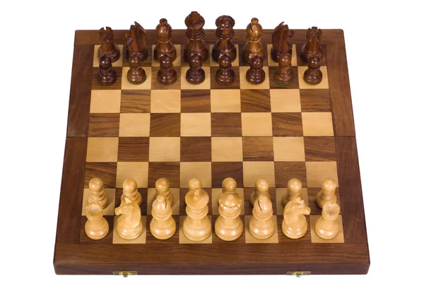 Pièces d'échecs sur un échiquier — Photo