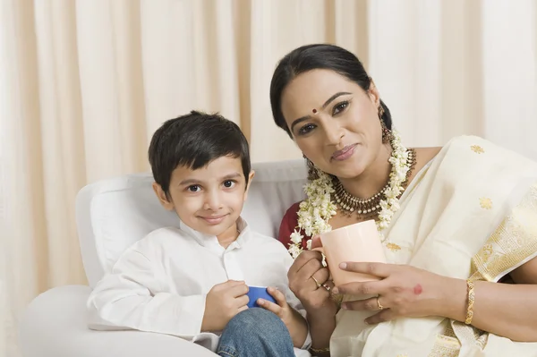 Woman with her son — Stock Photo, Image