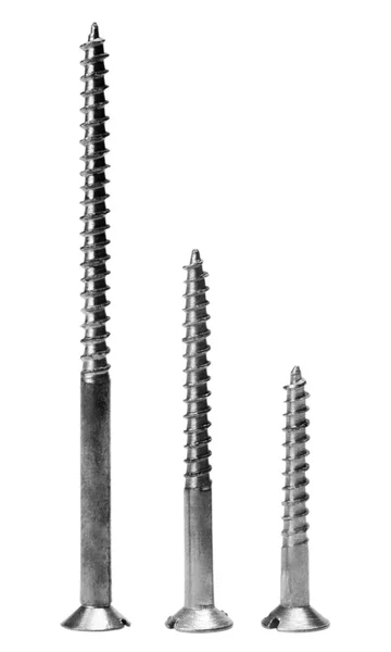 Крупный план винтов, расположенных в ряд — стоковое фото